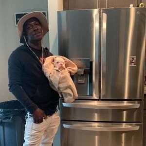 Meet your Posher, Ty